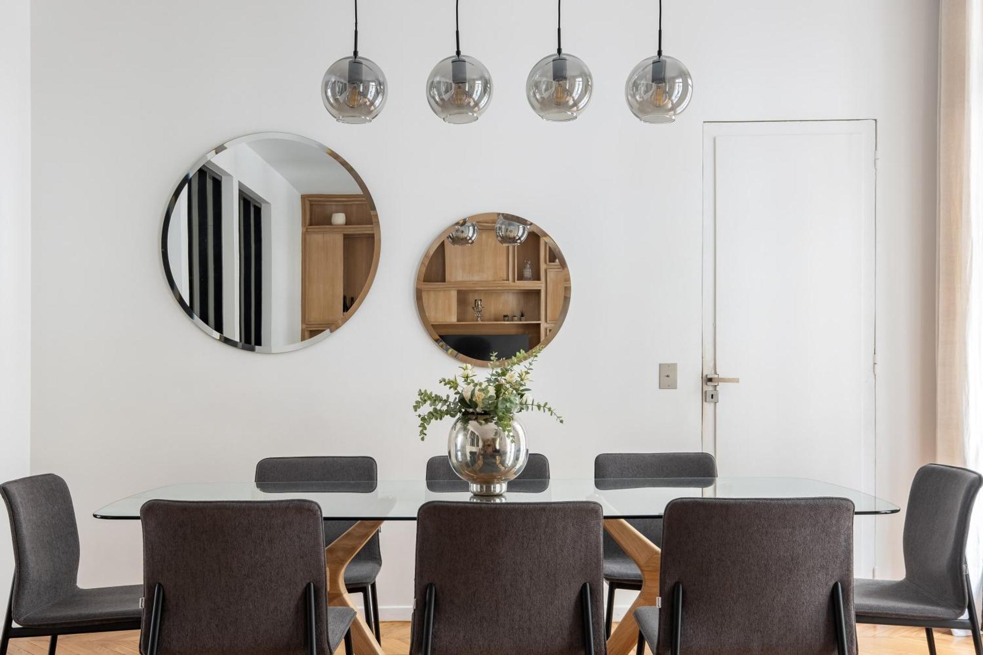 Veeve - Master Of Minimalism Apartment Paris