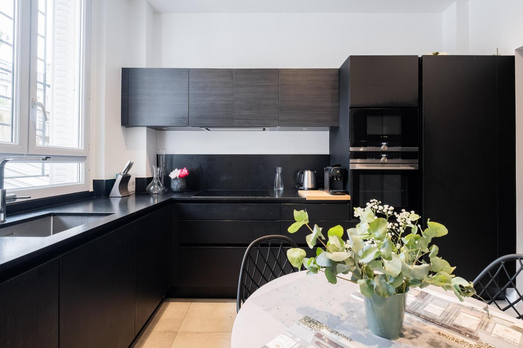 Veeve - Master Of Minimalism Apartment *